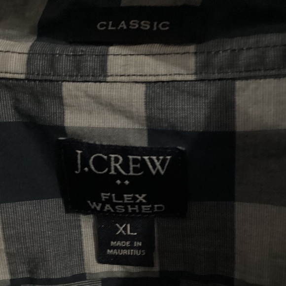 J. Crew Flex Washed Classic Fit Men’s XL Blue Check Button Down Shirt - Picture 4 of 7